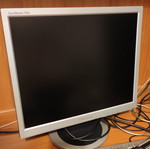 Samsung SyncMaster 710N 17" like new