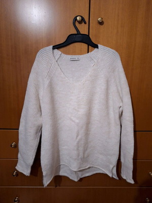 Stradivarius women's sweater like new, beige, size S