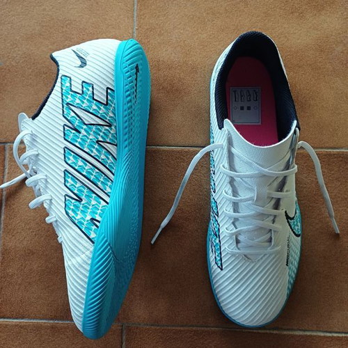 Nike Mercurial athletic shoes like new, size 45, white and turquoise