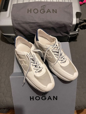 Hogan New Interactive H Flock σαν καινούργια, νούμερο 44,5, λευκά και μπλε