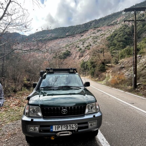 Toyota Land Cruiser Prado 90 Series (J90) with off-road accessories