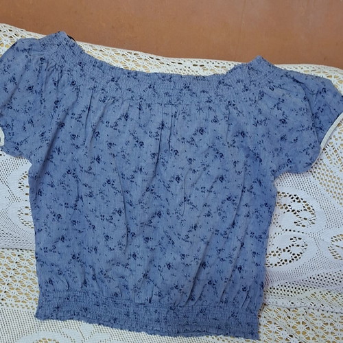 Zara Blue Floral Blouse with Lace Size L Like New