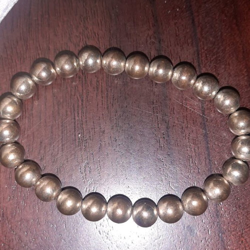 Bracelet used, fits any wrist size