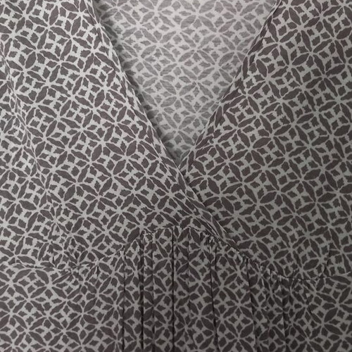 Benetton blouse dress size M/L like new, soft fabric, white and gray