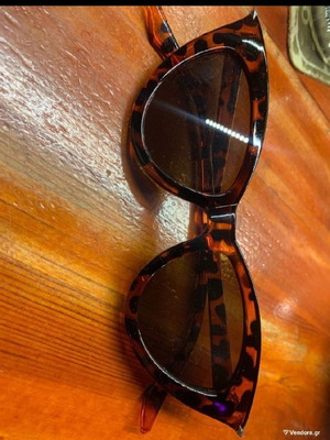 Tortoise butterfly-shaped sunglasses new
