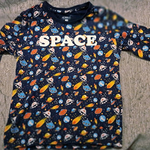Lc Waikiki boys' space-themed pajamas 9-10 years like new