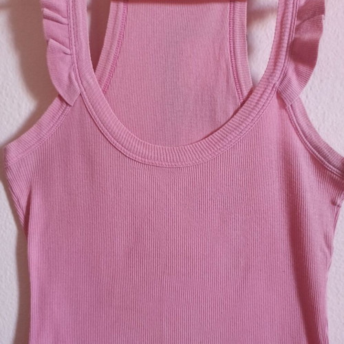 Benetton women's pink top small like new
