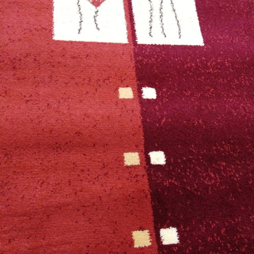 Bedroom rug set 3 pieces new, brick red, burgundy, ecru