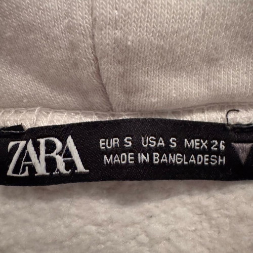 Φούτερ με κουκούλα Zara oversized μέγεθος small σαν καινούργιο, άσπρο