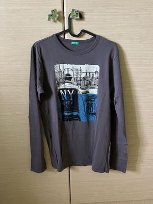 Μπλούζα Benetton 170cm 13-14 ετών σαν καινούργιο, γκρι