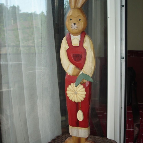 Wooden decorative bunny like new, 62cm height