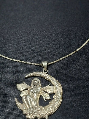 Silver pendant like new with 925 stamp 41 cm