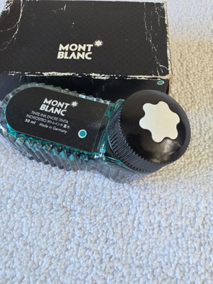 Mont Blanc ink bottle full with box