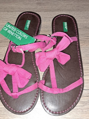 Beneton women's sandals new, size 36, pink