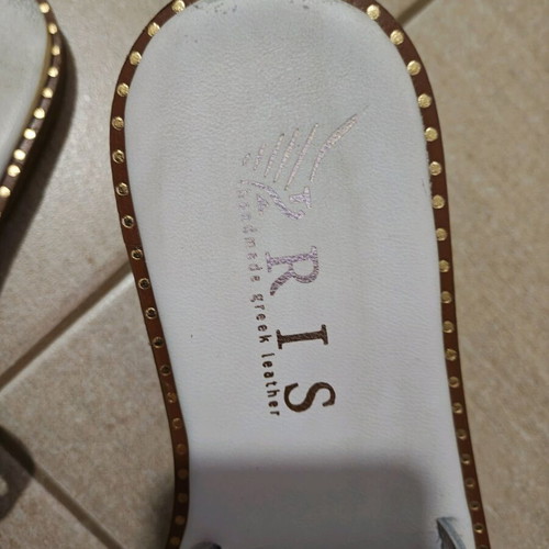 Iris white leather slippers with gold details, like new, size 38