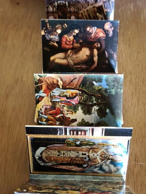 Spanish folding accordion card with religious theme like new