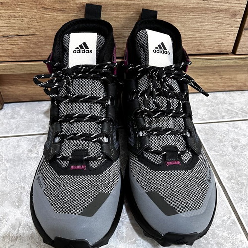 Adidas Terrex Trailmaker Mid GTX women's hiking shoes like new, size 38, gray and pink