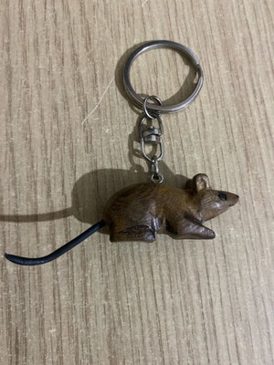 Wooden mouse keychain new