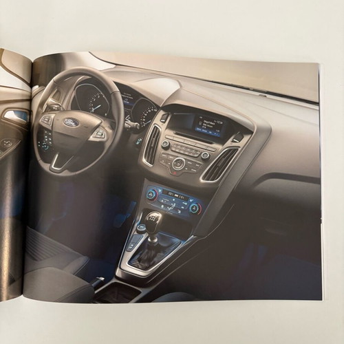 Ford Focus 2012 brochure used
