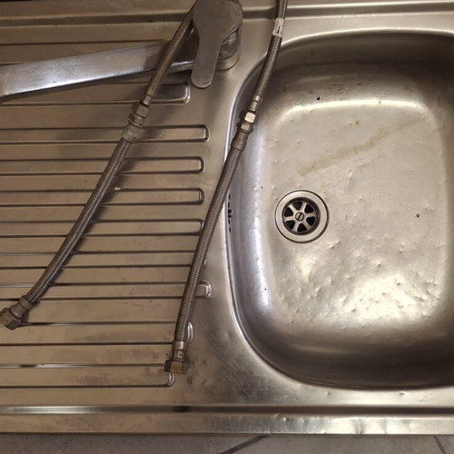 Kitchen sink with draining surface used