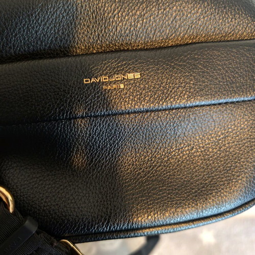 David Jones crossbody mailbag like new, black