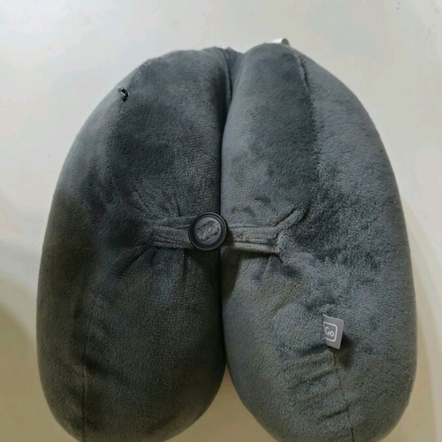 Neck pillow foldable like new