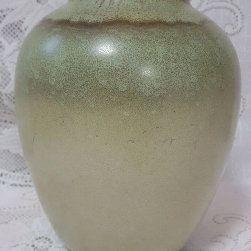 Vintage German ceramic vase like new, ombre brown and reseda shades