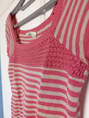 Attrativo μπλουζάκι Small σαν καινούργιο, μπεζ ροζ