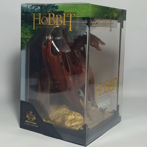 The Hobbit Smaug 7'' Statue with Acrylic Case new
