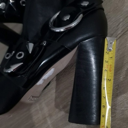 River Island black leather boots like new, size 38