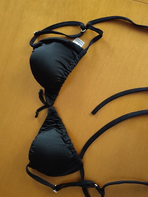 Decoro black bikini top new, size small-medium