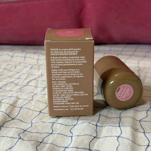 Rhode Piggy Pocket Blush new unused