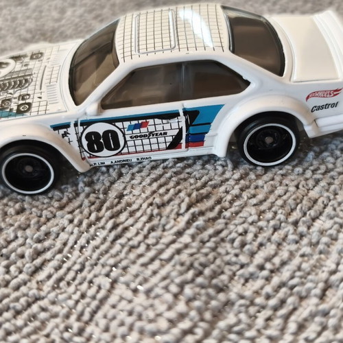 Hot Wheels BMW 635csi collectible car new