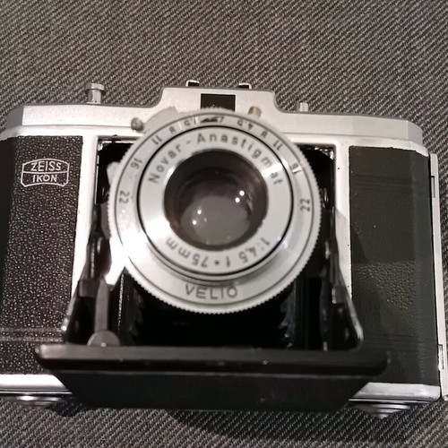 Zeiss Icon Nettar vintage camera used, collectible