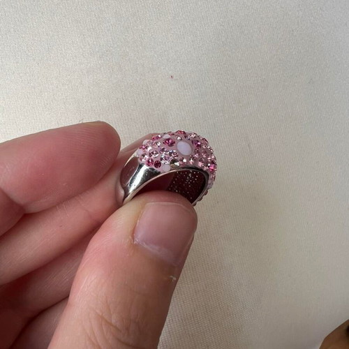 Cocktail ring with pink crystals new, silver tone