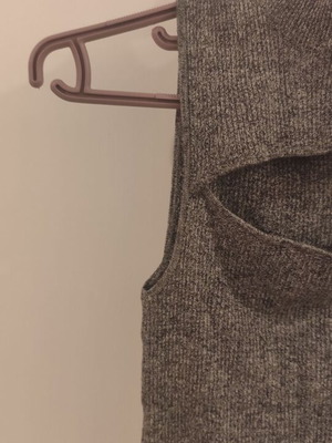 Ribbed top gray sleeveless with high neck used