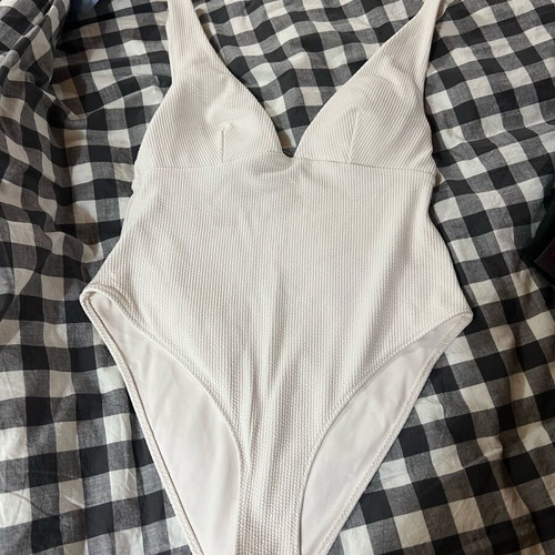 H&M swimsuit used No 40 white with prominent bust