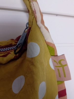 Kipling Vintage Hobo Bag like new, polychrome shoulder style
