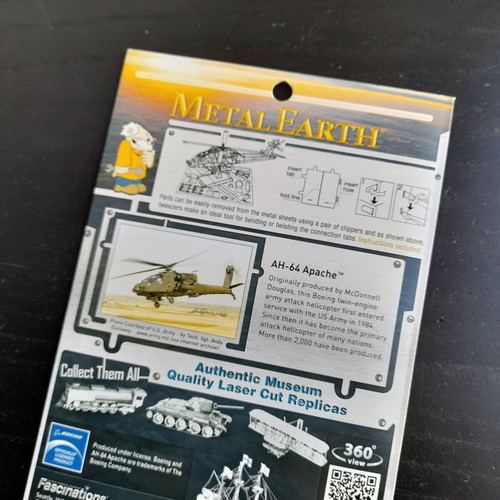AH-64 Apache Metal Earth 3D laser cut models new