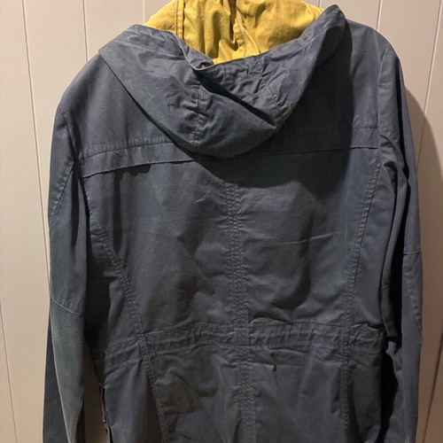 Men's Sisley parka like new, size Large, blue