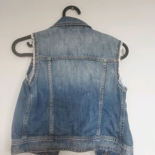 Benetton kids jean vest like new, size 110