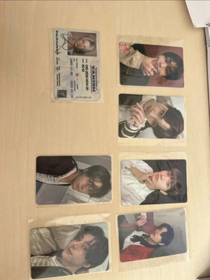 Enhypen photocards like new