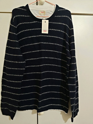 Men's knitted blouse new, size Large, blue