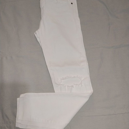 Stradivarius jeans with rips like new, white