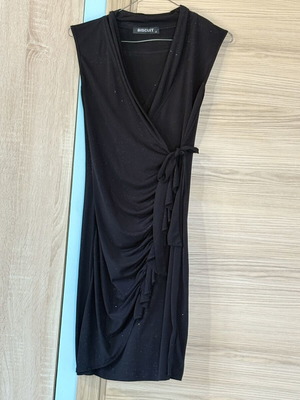 Black shiny dress like new