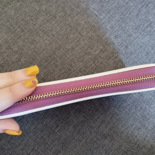 Wallet new with pink, gray and white colors