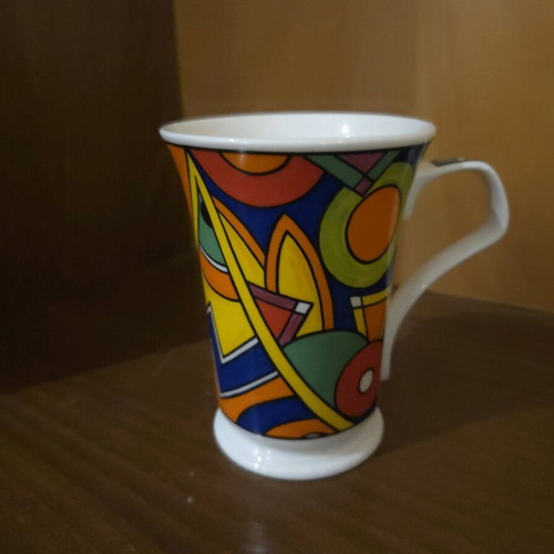 Biarrizt mugs designed by Jane Brookshaw, Dunoon fine bone china like new