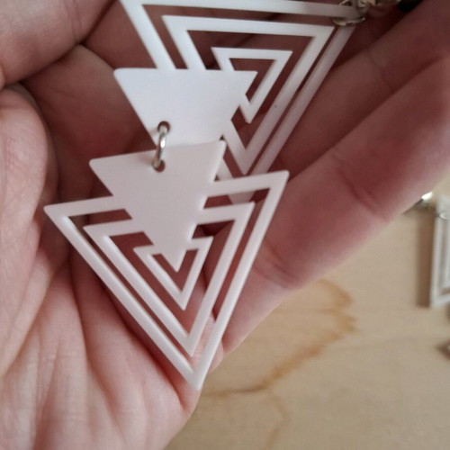 White hanging earrings like new