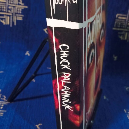 Haunted by Chuck Palahniuk used, English