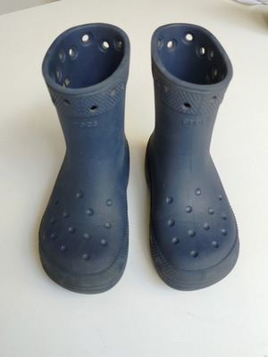 Crocs kids boots used, size J1 (32-33), blue